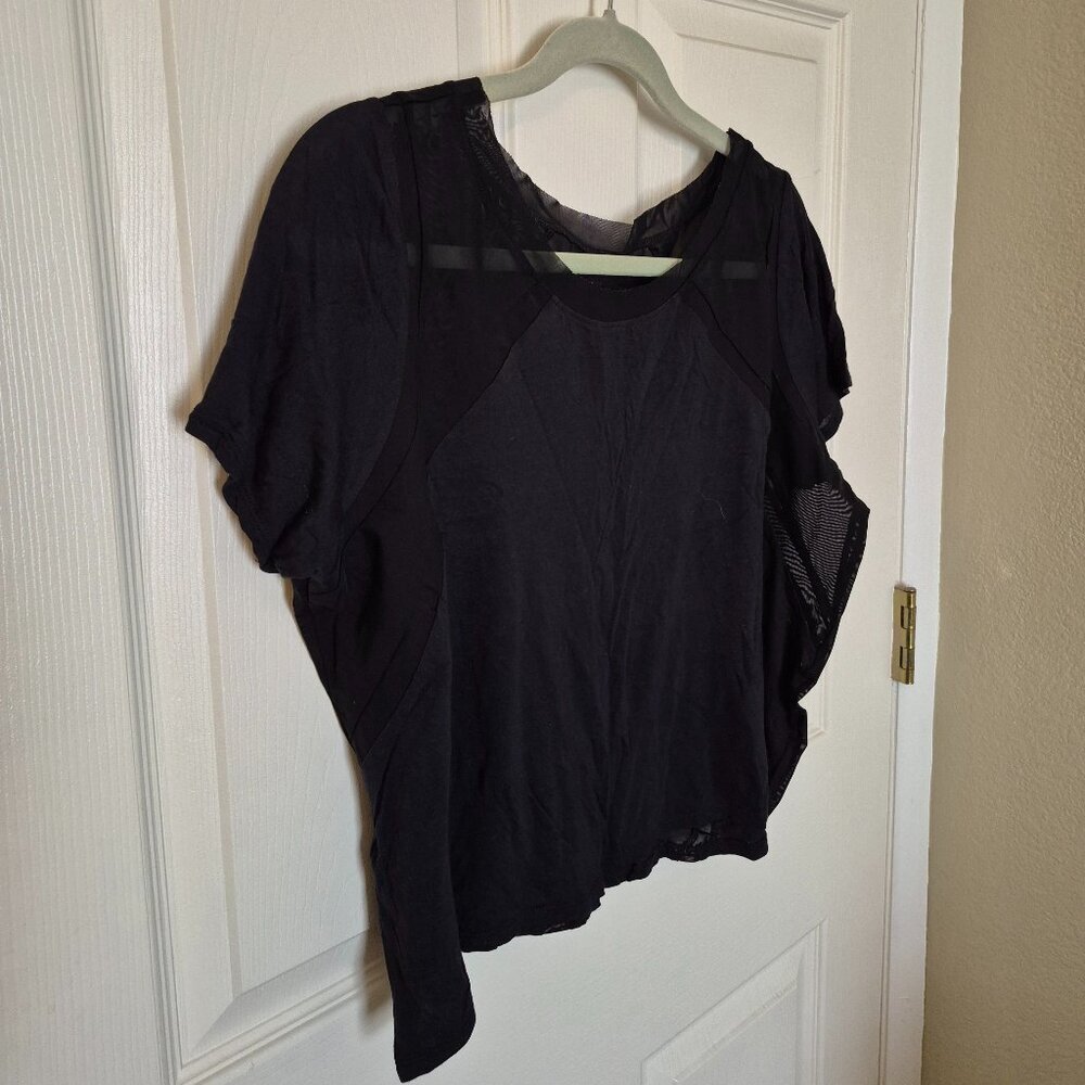 ALO Yoga Crop Tee with Mesh